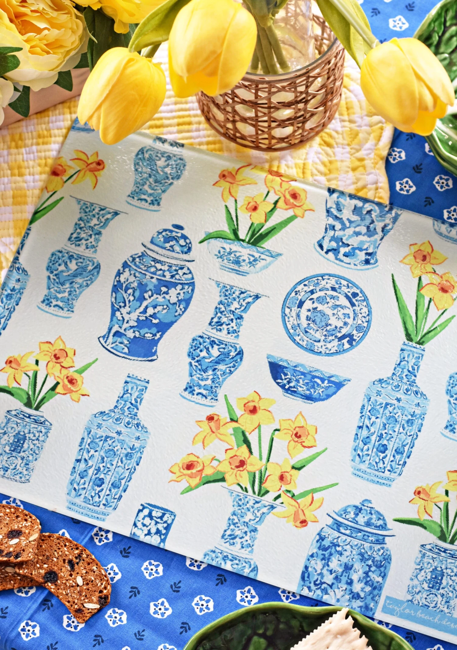 Orient Bouquet 16" X 12" Tempered Glass Cutting Board 2 Orient Bouquet 16" X 12" Tempered Glass Cutting Board - Image 2