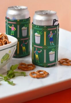 Jockeys & Juleps, Keeneland Green, Set Of 2 Can Coolers -Gift Supplies Store JOCKEYSANDJULEPSCANKOOZIE2LQ