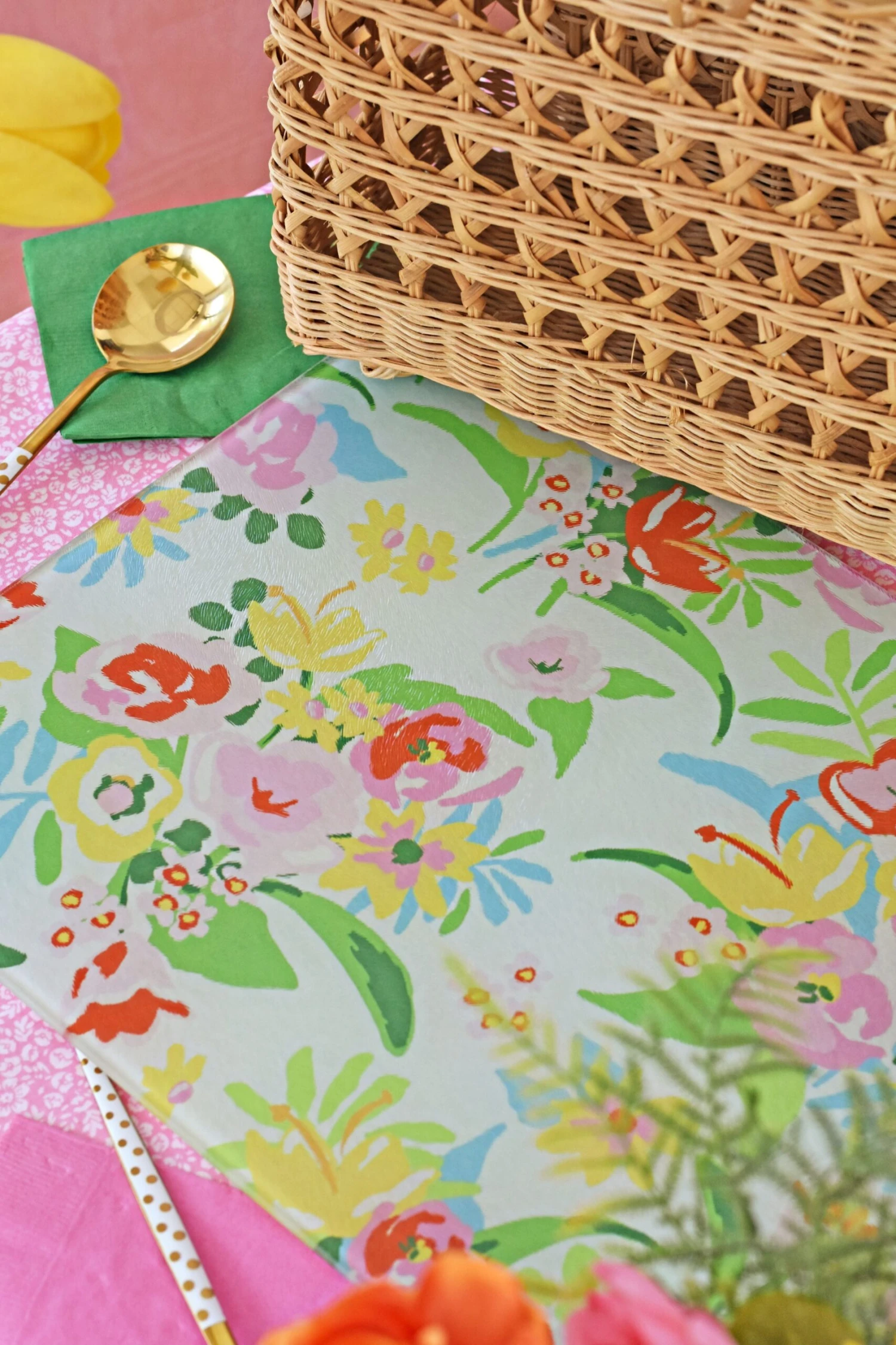 Fresh Cuts 16" X 12" Tempered Glass Cutting Board 3 Fresh Cuts 16" X 12" Tempered Glass Cutting Board - Image 3